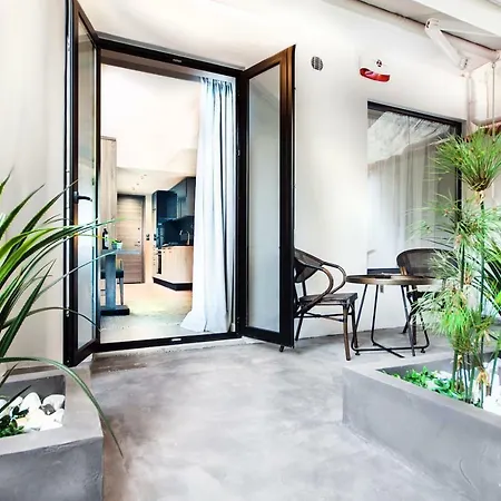 Comfort Studios In Kolonaki Athens Exterior photo